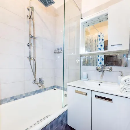 Apartment In Riviera 27823 Zadar